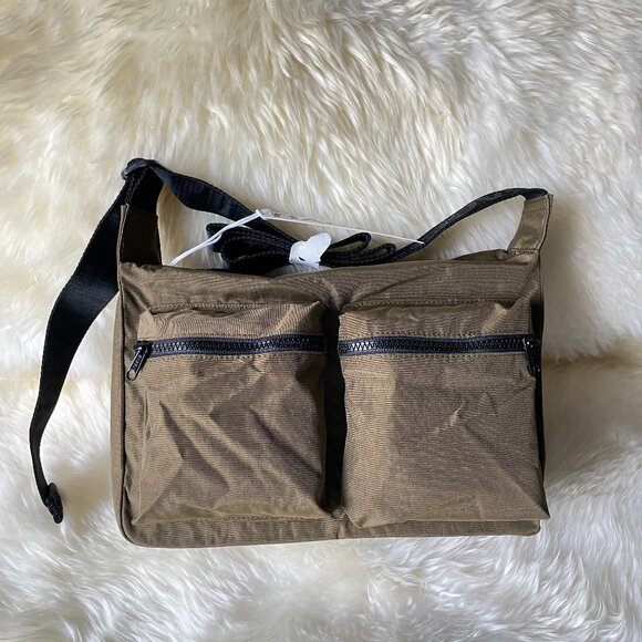 NWT Baggu Medium Cargo Crossbody - Seaweed - Picture 3 of 7